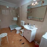 Park Apartment *