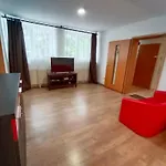Park Apartment *