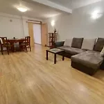Park Apartment